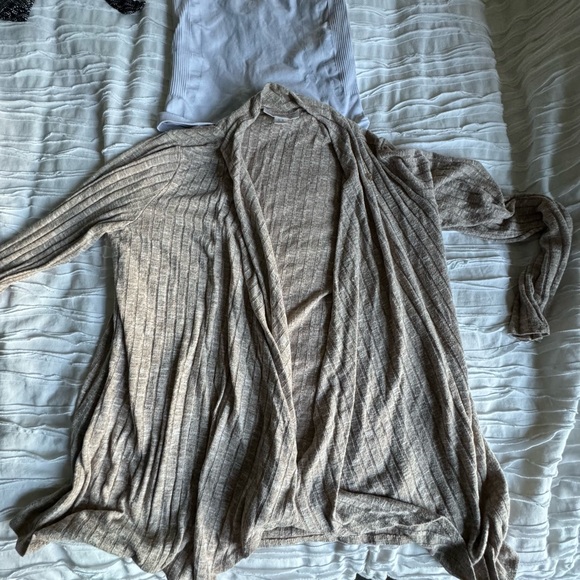 Maternity & Nursing Bundle – Motherhood Nursing, BLANQI, Everly Gray Size Medium - Picture 3 of 8